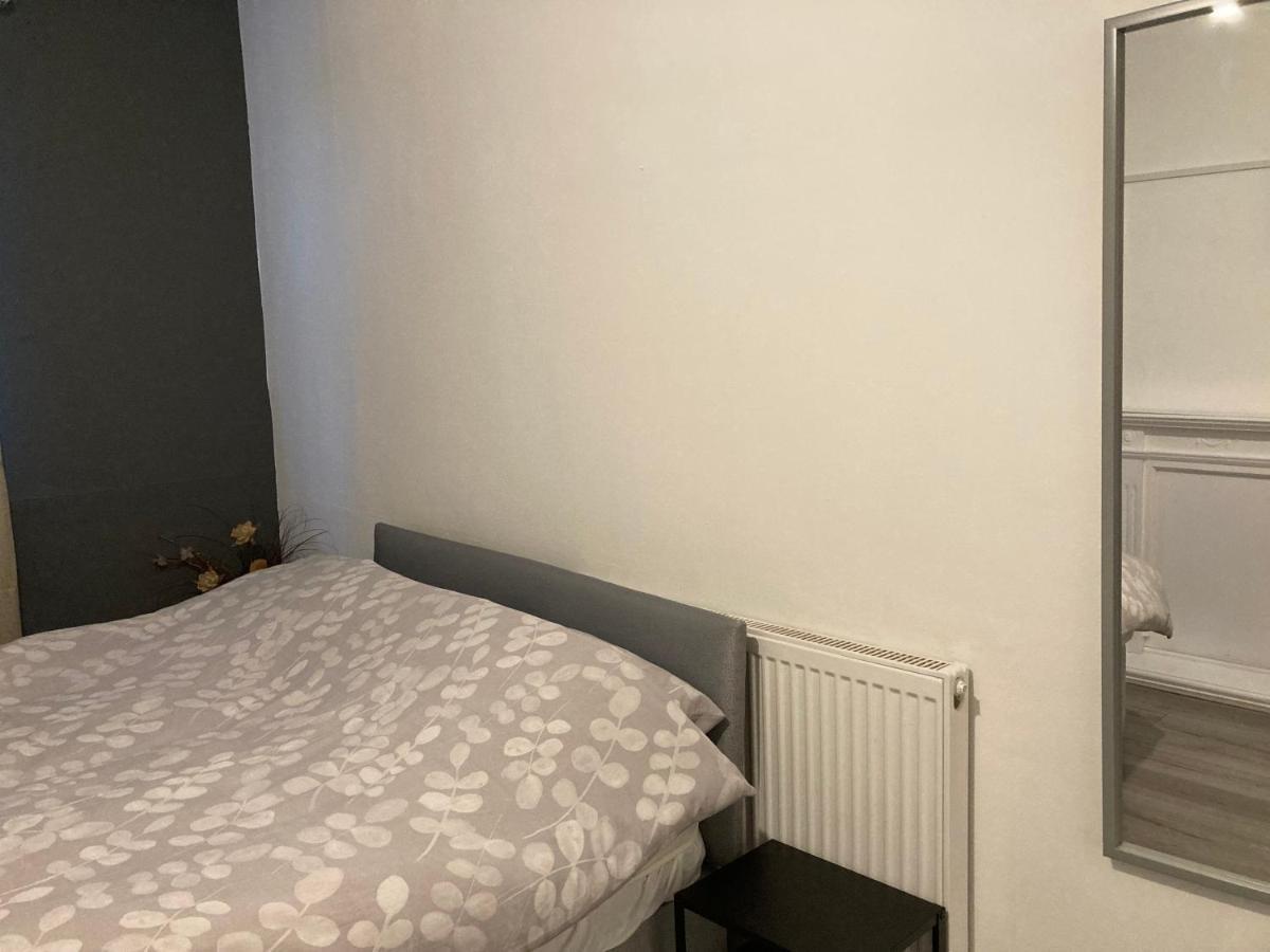 Chosen Rocky Lane Private Rooms ليفربول المظهر الخارجي الصورة