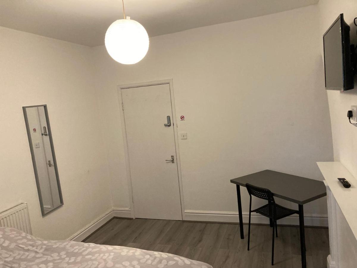 Chosen Rocky Lane Private Rooms ليفربول المظهر الخارجي الصورة
