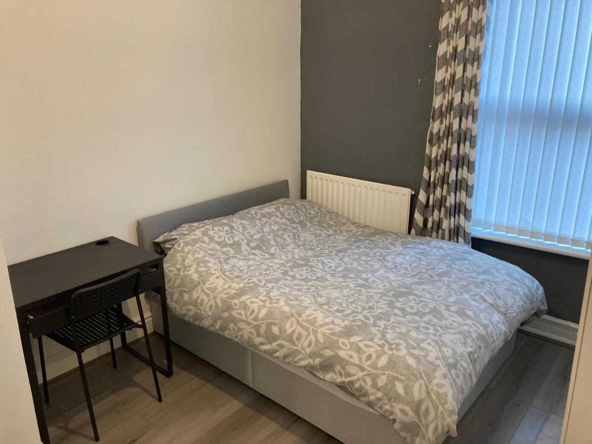 Chosen Rocky Lane Private Rooms ليفربول المظهر الخارجي الصورة